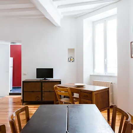 Lovelyapart Imperial Forum Appartement *
